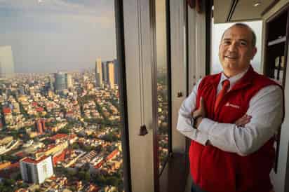 Carlos Treviño Medina, quien fue el último director de Pemex del pasado sexenio, solicitó a un juez federal de la Ciudad de México atraer el caso en el que se pretende imputarlo hoy ante un juez del Penal del Altiplano por supuestos sobornos por el contrato de la Planta de Etileno XXI. (ESPECIAL)