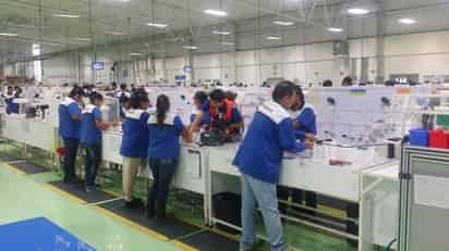 Serán cientos los afectados con un recorte en sus percepciones y prestaciones salariales. (EL SIGLO DE TORREÓN)