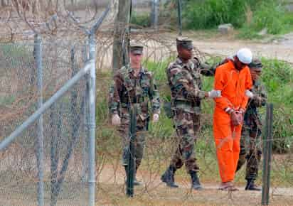 Casa Blanca afirma que tiene la intención de cerrar el centro de detención. (AP)