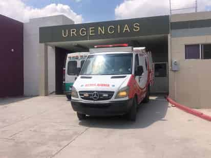 Tras la gravedad de sus lesiones, el menor fue trasladado en código rojo al Hospital del Niño Dr. Federico Gómez Santos, en el municipio de Saltillo.

