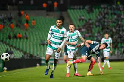 Con gol de Alessio Da Cruz, Santos Laguna rescata el empate ante Puebla. (JORGE MARTÍNEZ/ EL SIGLO DE TORREÓN ) 