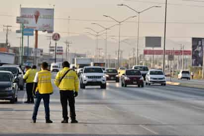 Pide alcalde de Torreón mayor colaboración y menos críticas respecto a los operativos de prevención de accidentes. (ARCHIVO)