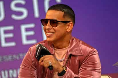 Cuando comenzó su carrera hace más de tres décadas, Daddy Yankee recibía siempre la misma respuesta de las disqueras: no nos interesa tu música. Se convirtió él mismo en empresario y con los años sus canciones llegaron a la cima.