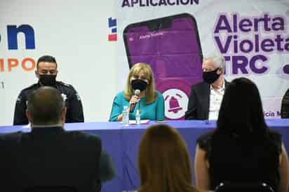 La directora del IMMT, Claudia Murillo Medina, destacó el lanzamiento de la aplicación Alerta Violeta TRC. (ARCHIVO)