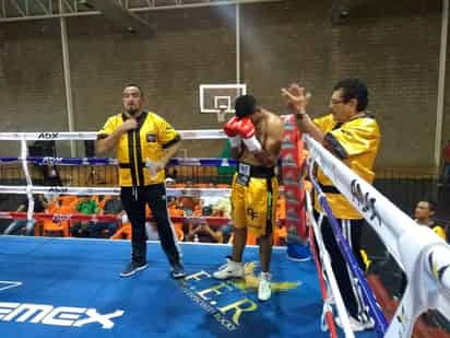 A seis años de su retiro como profesional, el excampeón mundial de boxeo, el lagunero Marco Antonio Rubio, continúa involucrado en el deporte que le dio grandes satisfacciones, pero también lecciones de vida.