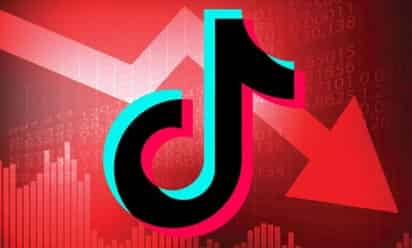 TikTok se suma a las redes sociales que han presentado fallas este lunes, luego de que usuarios reportaran problemas para acceder a ésta (ESPECIAL) 