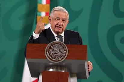 Por plantear la defensa y nacionalización del litio, el presidente Andrés Manuel López Obrador rechazó compararse con el general Lázaro Cárdenas, quien llevó a cabo la expropiación petrolera, y con otros héroes nacionales. (ARCHIVO)
