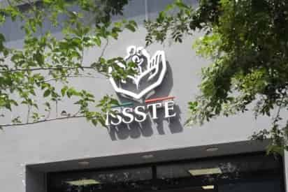 El director del ISSSTE urgió a las administraciones locales a no
retener el pago de cuotas. (ESPECIAL) 
