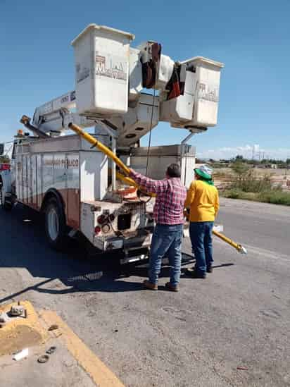 Por robo a accidentes se encuentran dañadas 15 lámparas. (EL SIGLO DE TORREÓN)