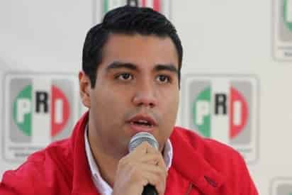Sostuvo que esta reforma, en la práctica se traducirá en que los jóvenes tendrán que explicar hasta el pago de sus estudios por parte de sus padres. (EL SIGLO DE TORREÓN)