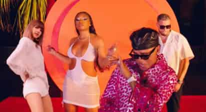 Fans de Lisa del grupo Blackpink no caben de emoción tras revelarse finalmente este viernes su colaboración junto a DJ Snake con el tema titulado SG en el que también participan Ozuna y Megan Thee Stallion. (ESPECIAL)