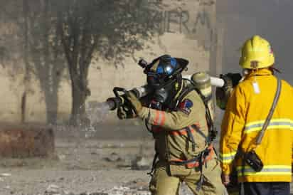 La invitación se extendió a los bomberos de Parras, Ramos Arizpe y Arteaga, sumándose el grupo de San Nicolás de los Garza, Nuevo León y del Aeropuerto de Ramos Arizpe.