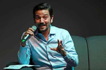 Durante la pandemia Diego Luna sintió angustia de que la industria audiovisual no supiera responder a la demanda de producto, pero rápidamente encontró nuevas formas de producción para no decaer.