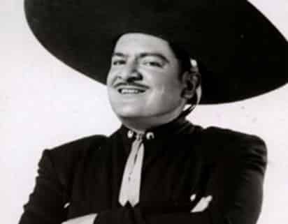 José Alfredo Jiménez obtenía su inspiración de sus propias vivencias, las cuales plasmaba en sus letras con gran sencillez y claridad. (ESPECIAL)