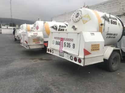 La compañía de carburante tiene su domicilio fiscal en fundadores número 238, cumbres de Loma Azul, en el municipio de Arteaga.