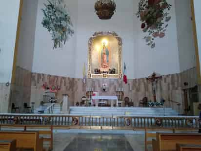 La Iglesia católica pide orden a los fieles católicos que acudirán a celebrar en la Parroquia de Nuestra Señora de Guadalupe. (ANGÉLICA SANDOVAL)