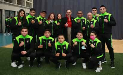 La delegación mexicana que se encuentra concentrada en el Centro Nacional de Desarrollo de Talentos Deportivos y Alto Rendimiento (CNAR), de la Comisión Nacional de Cultura Física y Deporte (CONADE), fue abanderada este domingo por la directora general de la institución, Ana Gabriela Guevara Espinoza, rumbo a los primeros Juegos Panamericanos Junior Cali-Valle 2021, justa que se desarrollará del 25 de noviembre al 5 de diciembre.
