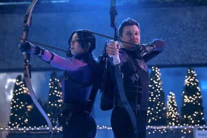 Marvel ha llevado a la pantalla aventuras imposibles, luchas impresionantes y misiones extremas para salvar al mundo, pero 'Hawkeye', su nueva serie con Jeremy Renner y Hailee Steinfeld, se aleja un poco de la épica de los superhéroes para empaparse del espíritu de la Navidad. (ESPECIAL) 