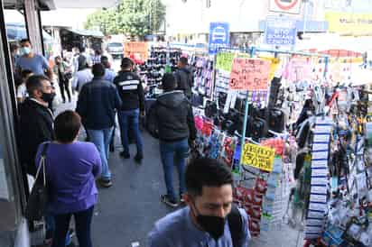 El dirigente de la Canaco consideró que los operativos contra el ambulantaje en la ciudad de Torreón deben ser permanentes. (ARCHIVO)