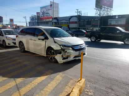 El accidente se registró a las 9:15 horas de este jueves 9 de diciembre. (EL SIGLO DE TORREÓN)