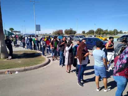 Algunos manifestaron que no acudieron en tiempo y forma a la vacunación porque estaban enfermos de gripe, por cuestiones de trabajo o porque simplemente no lo consideraron importante. (EL SIGLO DE TORREÓN)