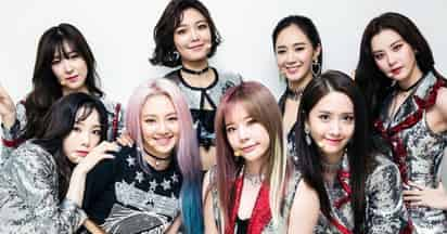 Girl's Generation, también conocido como SNSD, es uno de los grupos más importantes en la industria de la música coreana. La girl band de 8 integrantes es uno de los conjuntos de Kpop más relevantes del mundo, quienes han contribuido a que grupos como BTS, TWICE y BLACKPINK tengan la fama mundial actual. En 2017 el grupo entró en 'hiatus', y desde entonces se han enfocado en proyectos individuales. (CORTESÍA) 
