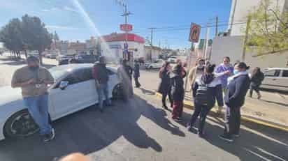 Con el pago de los vales de fin de año a los trabajadores de Salud, se terminan los cierres de calle. (EL SIGLO DE TORREÓN) 