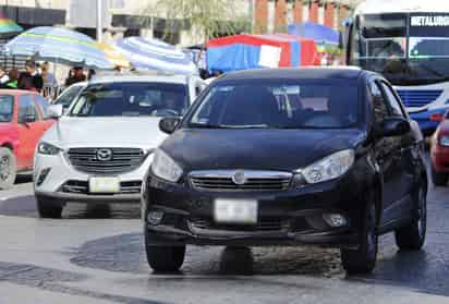 La Procuraduría Federal del Consumidor (Profeco) recomienda revisar las especificaciones, características, condiciones y términos aplicables al auto que se ofrece. (ARCHIVO)