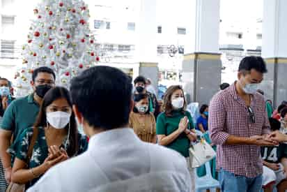 La extrema precaución y las medidas restrictivas son las notas dominantes en las naciones y comunidades cristianas. (EFE)