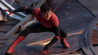 La nueva cinta 'Spider-Man: No Way Home' acaba de romper récord convirtiéndose en la primera película de la era pandémica en superar los mil millones de dólares en la taquilla mundial. (EFE/ Matt Kennedy / Sony Pictures/Marvel Studios) 