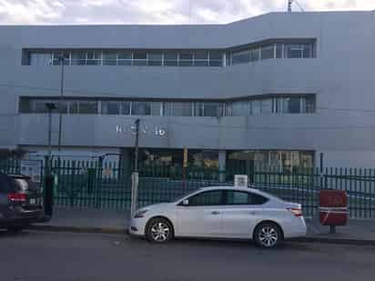 El hombre fue llevado a la Clínica 46 del IMSS para su atención. (ARCHIVO) 