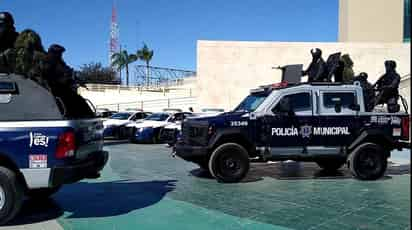 Ayer se informó que los elementos reanudarán de inmediato sus actividades y que trabajarán coordinadamente con las fuerzas municipales y federales, a través del Mando Especial. (EL SIGLO DE TORREÓN)