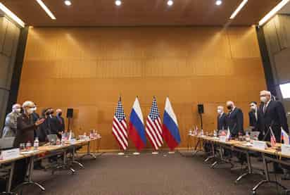 El diálogo estratégico entre Estados Unidos y Rusia, con la crisis ucraniana de fondo, finalizó con posturas enfrentadas. (AP)