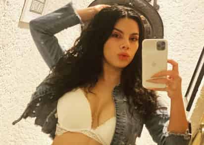 Lizbeth Rodríguez 'encantó' con su figura desde el mar (INSTAGRAM)