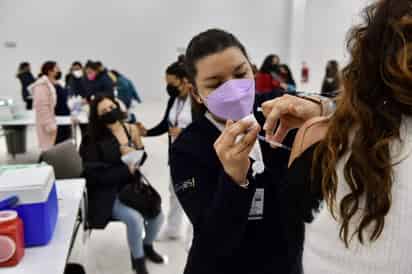 Se registraron 37% menos de maestros, ya que algunos de ellos o están positivos a COVID-19 o se vacunaron en otra jornada.