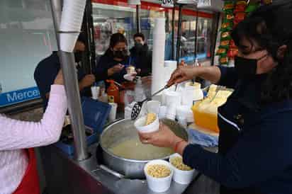 Condiciones sanitarias y otras observaciones operativas derivaron en el retiro temporal de los tradicionales 'Elotes Parisina'.