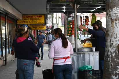 Ambulantes de Torreón piden mayor uso del diálogo a las autoridades municipales en su proceso de ordenamiento del Centro. (EL SIGLO DE TORREÓN)