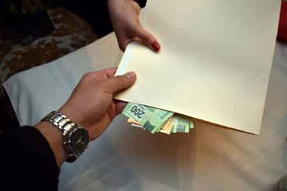 Un 11.1 % de los socios de Coparmex en Coahuila y 30.4 % en Durango han sido víctimas de corrupción. (ARCHIVO)