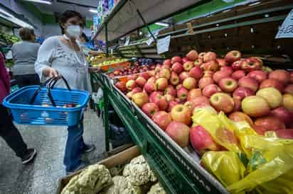 El Indicador de Confianza del Consumidor mostró un descenso mensual de 0.9 puntos en enero de 2022. (EL SIGLO DE TORREÓN) 