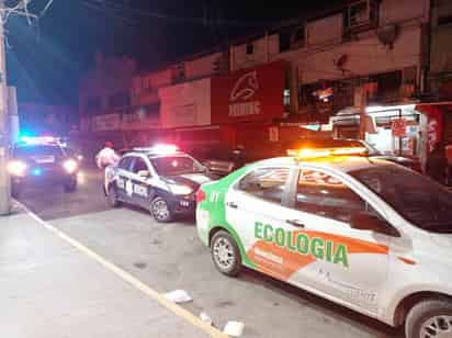 Los negocios fueron amonestados por permitir el ingreso a las mujeres para prestar sus servicios. 