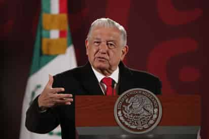 AMLO reconoció que le costó 'un poco de trabajo' convencer a su esposa Beatriz Gutiérrez Müller de mudarse al recinto histórico. (ARCHIVO)