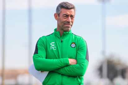Una situación adversa vivió el técnico europeo en su segunda etapa como timonel de los laguneros, donde no pudo ganar en el Torneo Clausura 2022. (ESPECIAL)