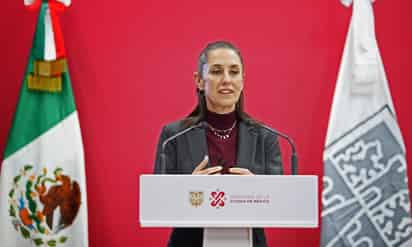 Tras informar que la Ciudad de México regresa a semáforo epidemiológico verde, Sheinbaum refirió que hablará con la titular de la SEP, Delfina Gómez, para mantener el programa de Escuelas de Tiempo Completo, (ARCHIVO)