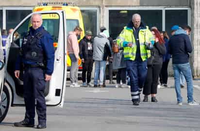 La Policía ha arrestado a las dos personas que viajaban en el vehículo y se ha abierto una investigación por asesinato, aunque la Fiscalía no da preferencia al móvil terrorista. (EFE)