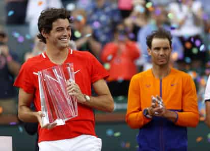 Rafa Nadal cae en final de Indian Wells