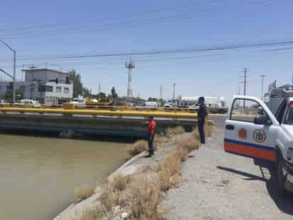 Protección Civil no ha detectado a personas nadando en los canales de riego que pasan por Gómez Palacio.