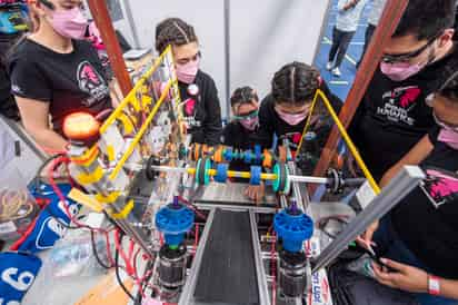 Una gran fiesta se vivirá este fin de semana en la competencia de robótica FIRST Laguna Regional, impulsada por Industrias Peñoles.