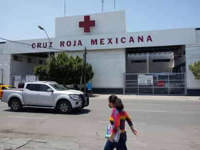 La víctima se opuso al robo y el ladrón sacó de entre sus ropas el arma de fuego y le disparó en dos ocasiones para luego escapar.