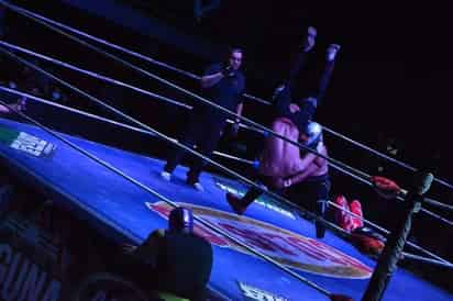 Guerra de empresas con nueva función de lucha libre en la Tony Arellano