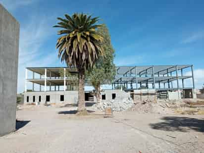 Después de 5 años de que se anunció la construcción de la nueva presidencia esperan que quede lista a finales de diciembre.